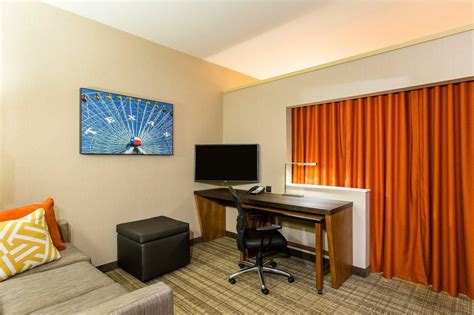 hotels near toyota stadium frisco tx